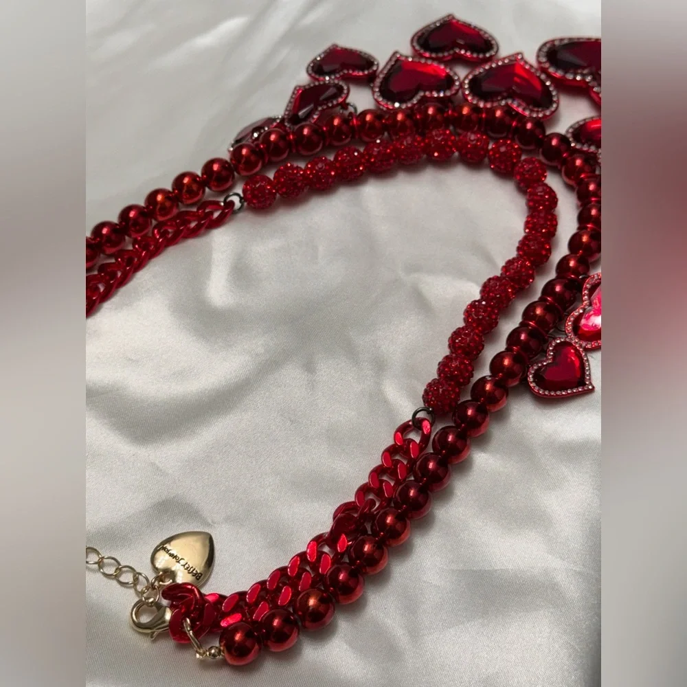NWT❤️Betsey Johnson Red Love Spell Bib Necklace ❤️ 💎 - Picture 8 of 10